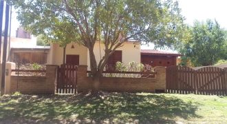 EN VENTA- CHALET TANTI